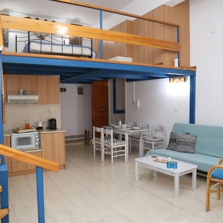Lignum Appartement Ermoupoli Buitenkant foto