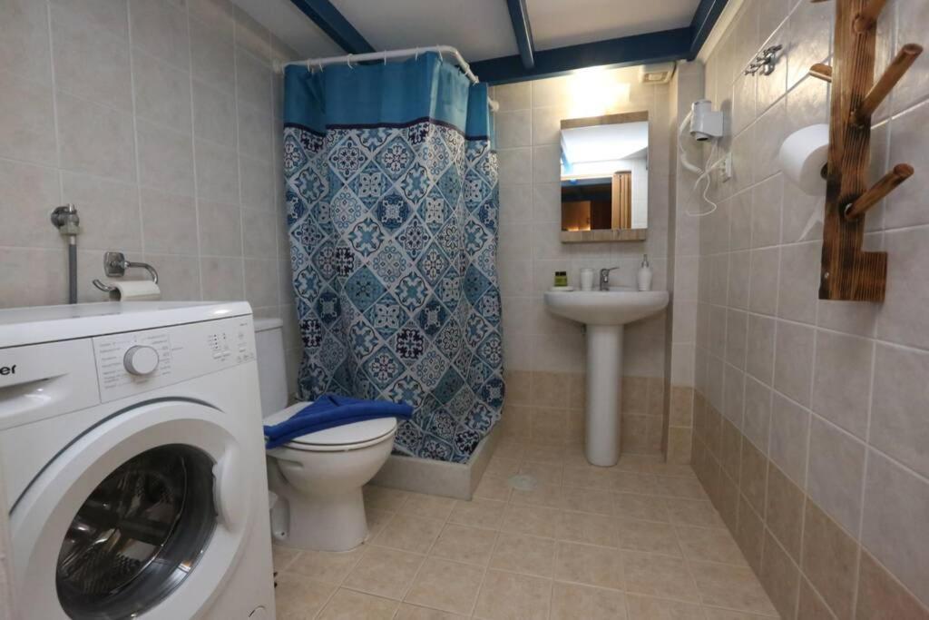 Lignum Appartement Ermoupoli Buitenkant foto
